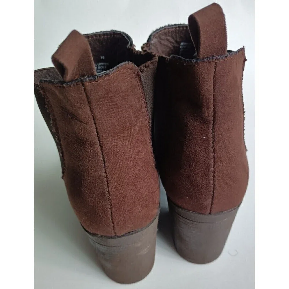 Tahari Ankle Boots Size 10 Womens Brown Suede Pointed Toe Booties Jenar US - Picture 5 of 8